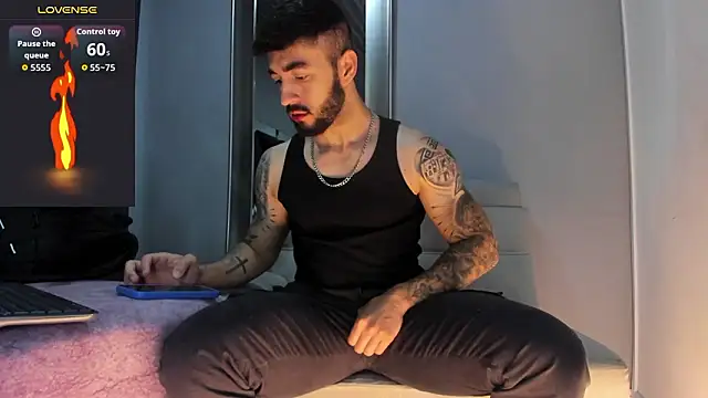 MarkWalker   online show from 02/15/26, 10:25