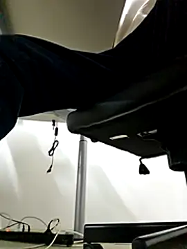 MontanaHamburg online show from 02/23/26, 10:29