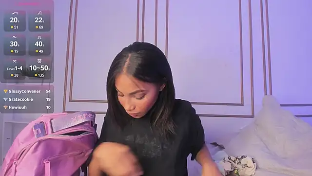 Snapshot of kristyl_paez chatting on 02/15/25, 01:42 kristyl paez online show from 02/15/25, 01:42