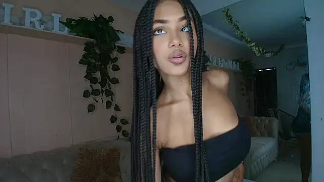 Snapshot of kristyl_paez chatting on 09/17/25, 07:37 kristyl paez online show from 09/17/25, 07:37