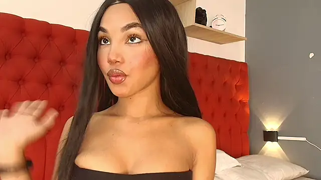 Snapshot of kristyl_paez chatting on 10/30/25, 01:34 kristyl paez online show from 10/30/25, 01:34