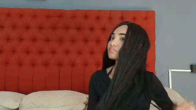 Snapshot of kristyl_paez chatting on 11/23/25, 07:02 kristyl paez online show from 11/23/25, 07:02