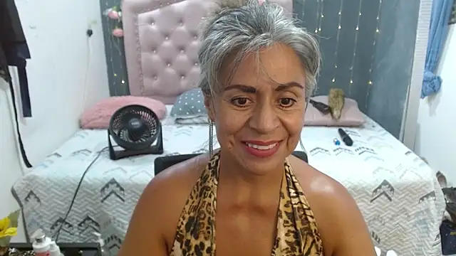 lalisha 96 online show from 11/29/25, 12:02