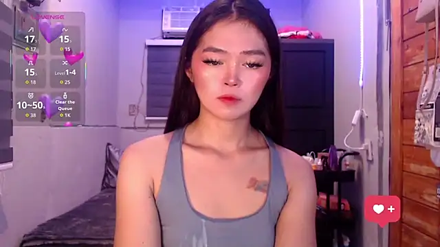 Itsme claire online show from 10/13/25, 01:49