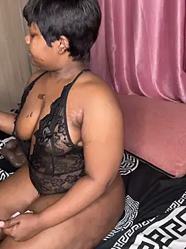 ThickyMel online show from 06/10/26, 02:12