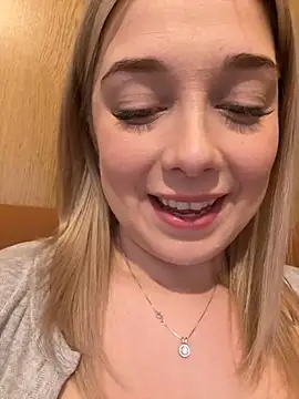 CherryAuroraa online show from 01/17/25, 01:24