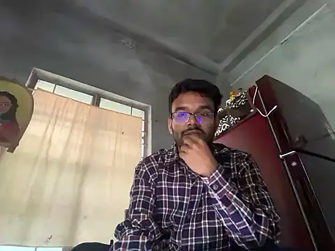 Snapshot of HorriblePastry chatting on 12/18/25, 09:37 HorriblePastry online show from 12/18/25, 09:37