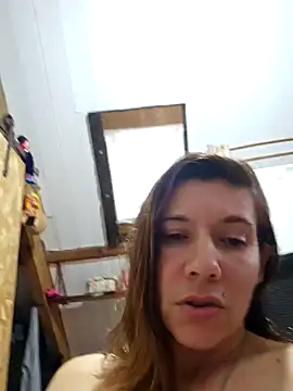 Snapshot of Lina_lou4 chatting on 01/25/25, 03:41 Lina lou4 online show from 01/25/25, 03:41