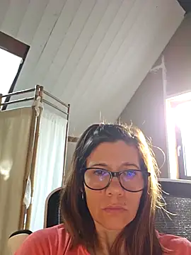 Snapshot of Lina_lou4 chatting on 02/12/25, 09:10 Lina lou4 online show from 02/12/25, 09:10