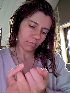 Snapshot of Lina_lou4 chatting on 03/09/25, 08:51 Lina lou4 online show from 03/09/25, 08:51