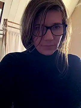 Snapshot of Lina_lou4 chatting on 03/18/25, 12:25 Lina lou4 online show from 03/18/25, 12:25