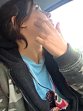 Snapshot of Lina_lou4 chatting on 09/21/25, 08:49 Lina lou4 online show from 09/21/25, 08:49