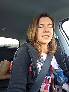 Snapshot of Lina_lou4 chatting on 11/07/25, 02:50 Lina lou4 online show from 11/07/25, 02:50