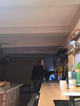 Snapshot of Lina_lou4 chatting on 11/22/25, 04:06 Lina lou4 online show from 11/22/25, 04:06