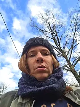 Snapshot of Lina_lou4 chatting on 02/28/26, 03:02 Lina lou4 online show from 02/28/26, 03:02