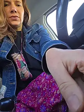 Lina lou4 online show from 04/19/26, 07:51