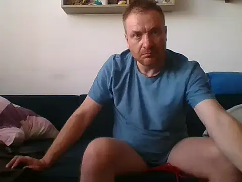 82liska online show from 04/23/26, 04:20