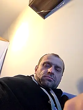 Roman0798 online show from 10/24/25, 05:26