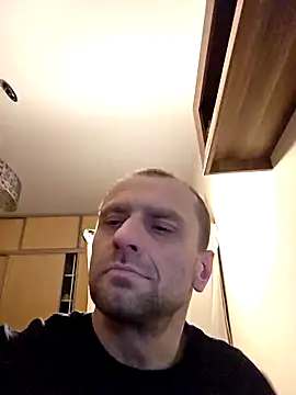 Roman0798 online show from 12/16/25, 06:29