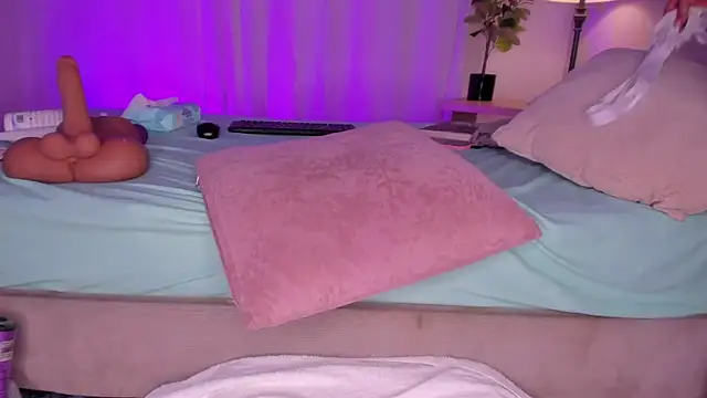 swt kahia online show from 02/15/25, 06:12