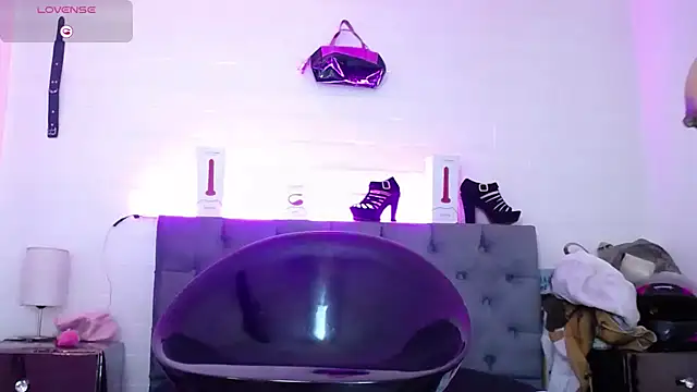 louise nails online show from 01/14/25, 08:15