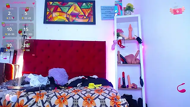 louise nails online show from 11/21/25, 04:05