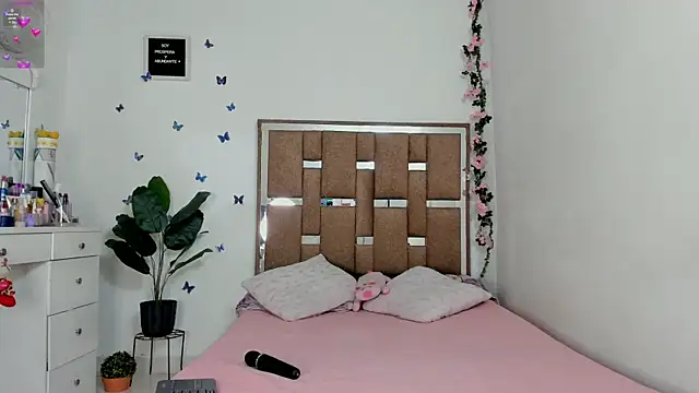 kendall-ewers online show from 04/03/26, 01:03