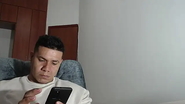 Snapshot of alessandromancini92 chatting on 11/07/25, 01:49 alessandromancini92 online show from 11/07/25, 01:49