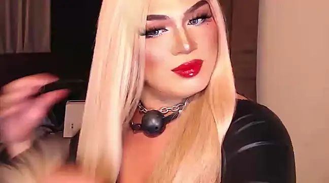 Snapshot of Bitch_Fowler69 chatting on 12/12/24, 07:48 Bitch Fowler69 online show from 12/12/24, 07:48