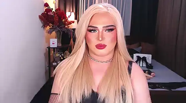 Snapshot of Bitch_Fowler69 chatting on 01/13/25, 06:05 Bitch Fowler69 online show from 01/13/25, 06:05