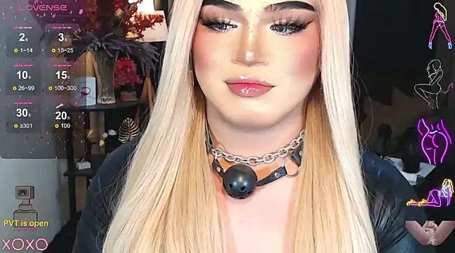 Snapshot of Bitch_Fowler69 chatting on 02/16/25, 08:00 Bitch Fowler69 online show from 02/16/25, 08:00