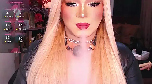 Snapshot of Bitch_Fowler69 chatting on 03/12/25, 01:40 Bitch Fowler69 online show from 03/12/25, 01:40