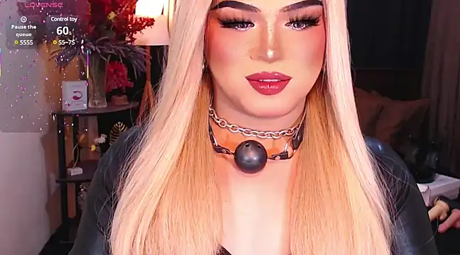 Snapshot of Bitch_Fowler69 chatting on 03/15/25, 06:10 Bitch Fowler69 online show from 03/15/25, 06:10