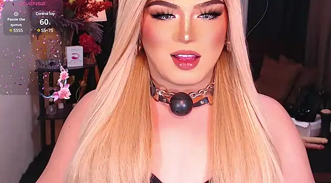 Snapshot of Bitch_Fowler69 chatting on 03/22/25, 04:04 Bitch Fowler69 online show from 03/22/25, 04:04