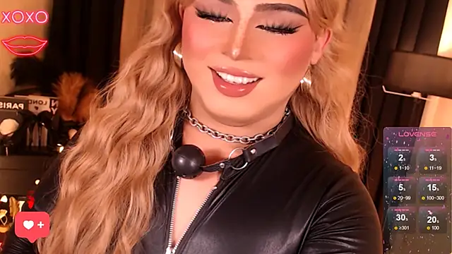 Snapshot of Bitch_Fowler69 chatting on 11/15/25, 05:53 Bitch Fowler69 online show from 11/15/25, 05:53