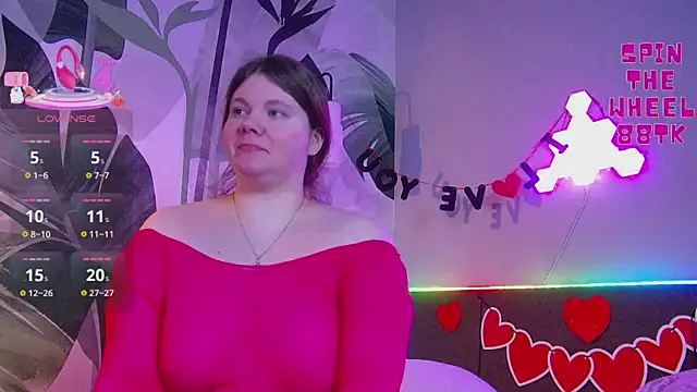 Snapshot of RubyValen chatting on 02/14/26, 01:13 RubyValen online show from 02/14/26, 01:13