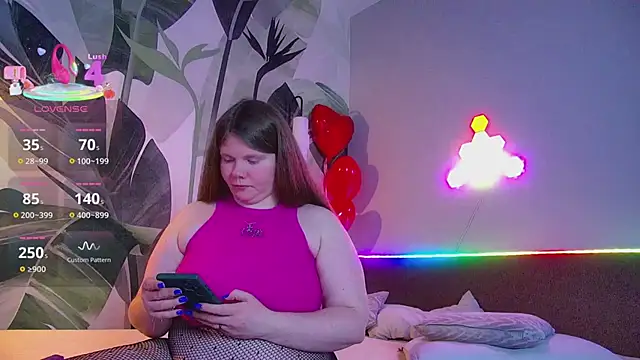 Snapshot of RubyValen chatting on 02/24/26, 01:36 RubyValen online show from 02/24/26, 01:36