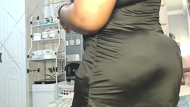 SexyyNana online show from 03/04/26, 02:17