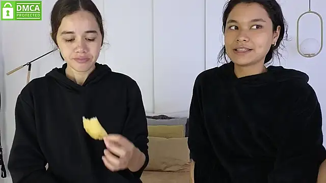 sexychanell 18 online show from 02/13/26, 01:40