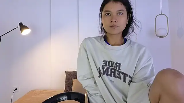 sexychanell 18 online show from 04/15/26, 01:18