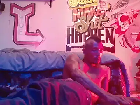 DarkHorse89 online show from 09/22/25, 07:54