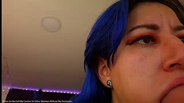 pussytight pervert online show from 04/22/26, 09:38