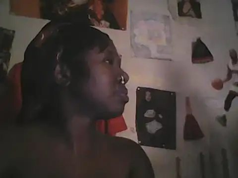 Snapshot of TinyBlazian901 chatting on 03/22/25, 06:43 TinyBlazian901 online show from 03/22/25, 06:43