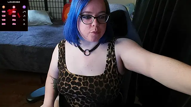KiraSpitQueen online show from 02/07/25, 03:34