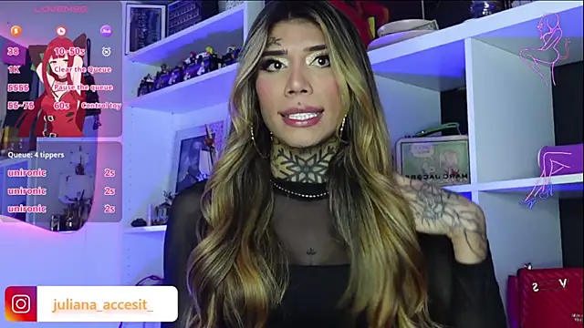 caroline cossei online show from 03/07/25, 01:42