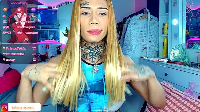 caroline cossei online show from 04/11/26, 11:20