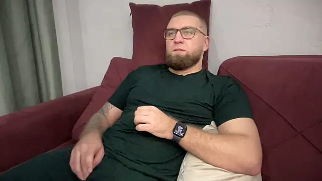 Bear bear  online show from 01/29/25, 11:41