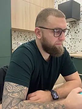 Bear bear  online show from 02/22/25, 12:51