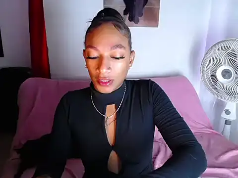 Snapshot of samy_doll chatting on 07/12/26, 05:04 samy doll online show from 07/12/26, 05:04