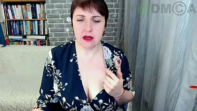 Rainbow lady online show from 01/16/26, 05:00